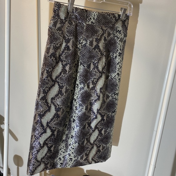 Snakeskin Pencil Skirt - Picture 2 of 5